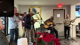 Danny Paisley and Southern Grass with David Robertson 1/4/2026 - Blue ridge cabin home 