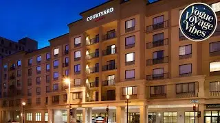Courtyard Milwaukee Downtown | Milwaukee (WI), United States | Hotel Review 🏩