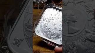 Unboxing Arguably the BEST 10oz Silver Bar EVER made??!