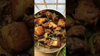কচু-গাহৰি..Looks ot Najabo Raizz taste tu main॥#gahori #assamese #maggi #egg #pork  #assamese  #food