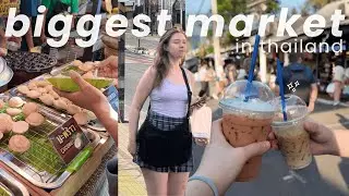 Spending 1000฿ at Thailands BIGGEST MARKET! 💸🍜🧋BEST FOOD AND DRINKS at CHATUCHAK MARKET