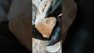 Crunchy Caramel Clay close-up #chalk #clay #minerals #asmr #asmrsounds #pottery #clayasmr
