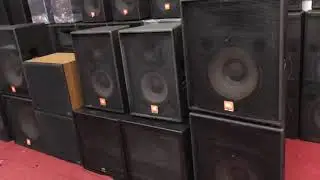 loa jbl 4722x-4733x4725x đẹp nứt người model Loa jbl cao cấp đang c&oacute; mặt tại trung t&acirc;m lh 0339062184