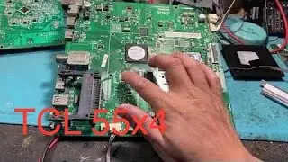 TCL 55X4 v&agrave; c&aacute;c mức nguồn tr&ecirc;n m&ecirc;n khiển, m&ecirc;n vi xử l&iacute;.