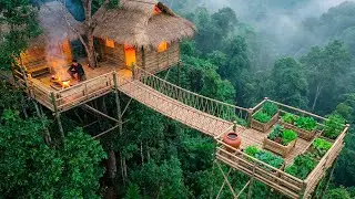 I Built a Safe Treehouse to Escape Wild Beasts + Grew a Tree Garden for Food (Alone)