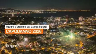 Fuochi d&rsquo;artificio a Napoli, il Capodanno 2026 a visto da Monte di Procida