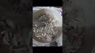 Peeling #Garlic in Water &ndash; Quick & Easy Method📌
