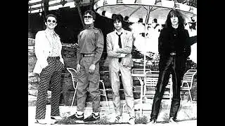 Utopia-Live Royal Oak Theater Mich-4-3-1981 (Full Concert)