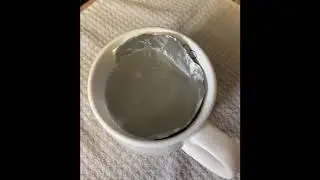 Cleaning silver jewelry with baking soda