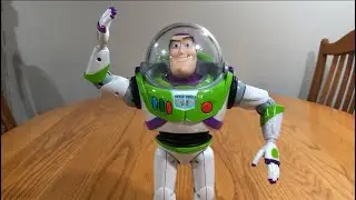 Karate Chop Action Buzz Lightyear Thinkway Toys 2009 Review 