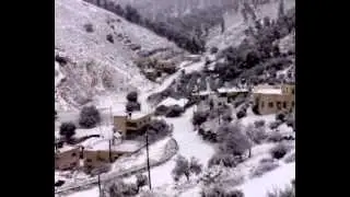 نوبا ثلوج على قريتي نوبا وخاراس