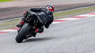 MSF TIME ATTACK! Yamaha R1 Crossplane! Sepang Track Day!