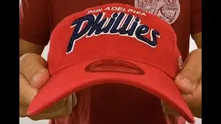Philadelphia Phillies RETRO-SCRIPT SNAPBACK Red Hat by New Era
