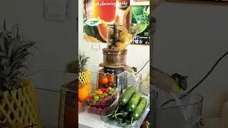 commercial pear juicer &mdash; made fresh, served right.