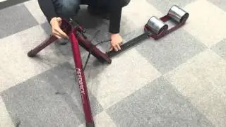 FeedbackSports 「Portable Bike Trainer」
