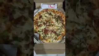 PHD-Pizza Hut Delivery Cheese and supreme #shorts #pizza #cheese
