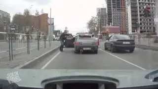 Driver Gets Revenge After Being Cut Off   Road Rage