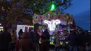 Ein Traum in Pastell dreht sich auf dem Weihnachtsmarkt von Kyritz an der Knatter