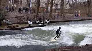 River Surfing | Fluss Surfen in Eisbach, Munich | Shot by Google Pixel