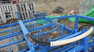обзор самодельный захват для погрузки тюков сена и МАШИНА СТН 1.6