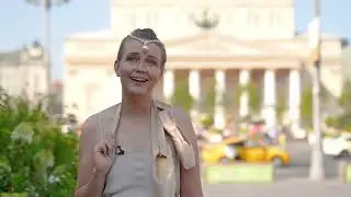 Interview with the leader of the Delegate Translation Agency in front of the Bolshoi Theatre