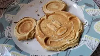my very own moon waffles from the Simpsons!