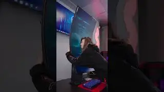 55 дюймов и 45 килограмм! Распаковка гигантского Samsung Odyssey Ark.