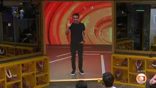 ERRO GRAVE: TADEU SCHMIDT D&Aacute; 