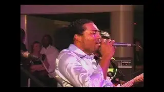 Velouté Lanmou [...de Patrick Saint-Éloi]  - Klean Live à Paris (2012)