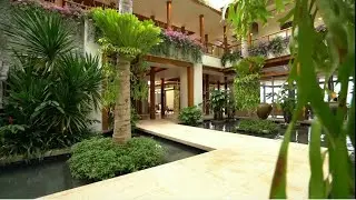 Inside Beautiful Luxury Holiday Home in Thailand