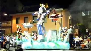palio San Jacopo 2010 rione MONTICELLO.carro con goldrake.MTS