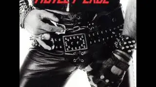 M&ouml;tley Cr&uuml;e - Toast Of The Town