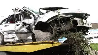 Stravična saobraćajna nesreća, roditelji poginuli, deca povređena