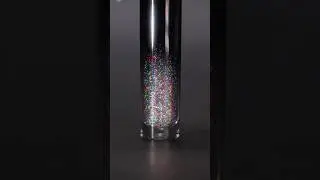 [pr] Swatching Holographic lip gloss to shine this summer, True Holo by Question Beauty