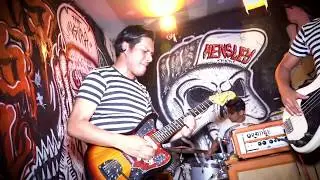 Los Stomias - Death Curve y El Grano