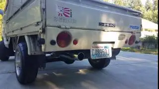 Mazda Porter Cab w/ Yamaha Road Star Exhuast