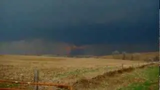 Storm Chase Compilation 2011 w/ Music!