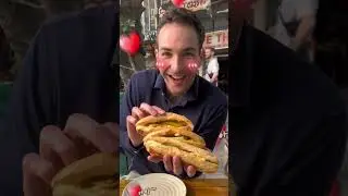 B&aacute;nh m&igrave; ở Ph&aacute;p 🇫🇷 v&agrave; Việt Nam 🇻🇳 | WillinVietnam #shorts #vietnam #ph&aacute;p