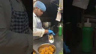 Vada Pav in Raipur 😻🔥 #Shorts #streetfood #raipurfoodie #food #raipur