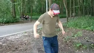 Измайловский пятачок, весёлая пятница! Играет Георгий Толокольников, пляшет Михаил Заморин
