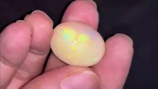 Opal Gemstone | Most Beautiful Opal Stone | Rare Opal gems | How to Find Opal in River Stones