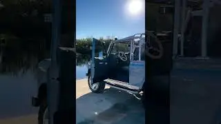 LT1 Powered 1994 Defender 90 Soft Top in Cool Grey Khaki 🤤
