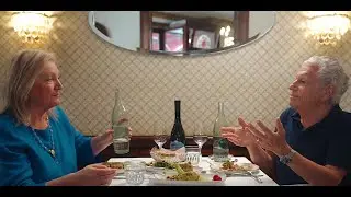 Актёр Майк Бёрстин обедает на идише в ресторане Pasternak в Берлине.