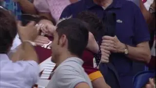 Alessandro Florenzi celebrates with his grandmother | AS Roma Vs Cagliari