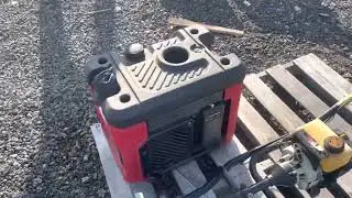 MAY 2023 AUCTION LOT 3257-Coleman powermate 1850 portable electric generator