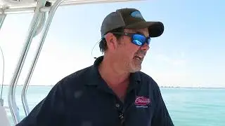 PRO LINE 26SS IN WATER WALK AROUND/RUNNING VIDEO