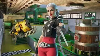 Cassidy Quinn trio clutch with PLASMA BURST LASER