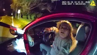 Остановка транспортного средства переросла в хаос, когда 82-летний водитель отказался выйти из ма...