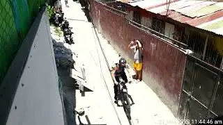 2023 03 22 - 114442am - cpCCTV - WINDOW INSTALLER Checking-OUT by LEO.