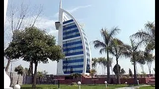 It&rsquo;s Burj Al-Arab but not as you know it: Indian hotel replica a hit with tourist